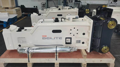 BLTB 125 hydraulic hammer for 30,800 – 39,600 lbs excavator