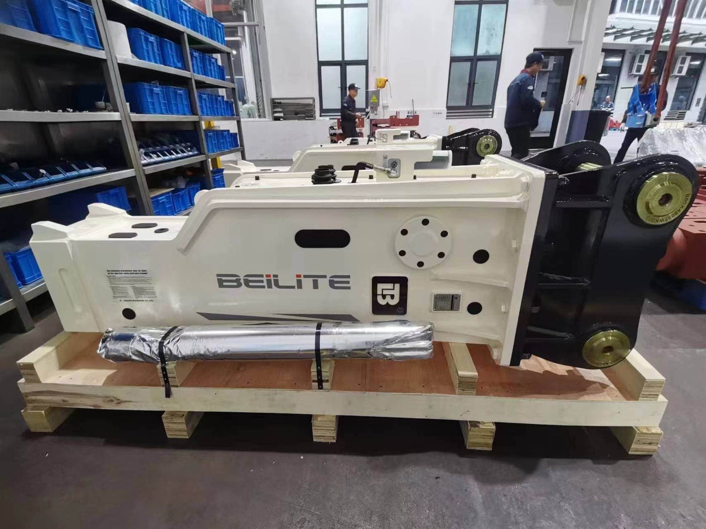 BLTB-140 Hydraulic Hammer for 44,000–59,500 lb Excavators