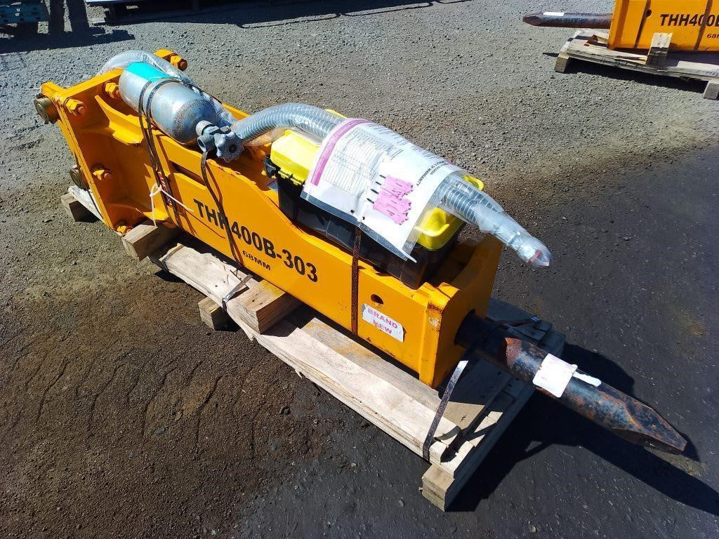 Aftermarket hydraulic hammer for 7.000 - 17.000 lbs excavators and backhoe loaders